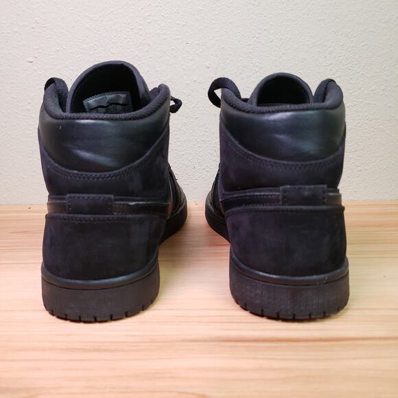 Nike Air Jordan 1 Retro Mid Basketball Shoes‎ All Black Sneakers Men\'s Size 8 main image 7